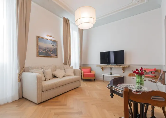 アパート Duomo Window By Brunelleschi Hospitality フィレンツェ